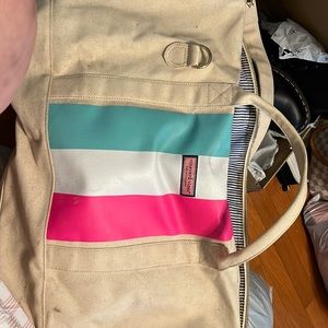 Vineyard vines overnight bag